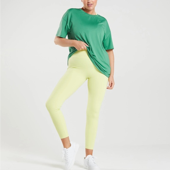 Gymshark x Whitney Simmons Oversized T-Shirt - Picture 2 of 11